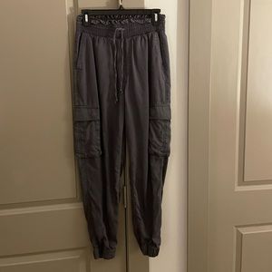 Abercrombie cargo joggers